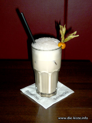 Cocktail des Monats - White Russian - die Kiste - Cocltails und Tapas in Cuxhaven